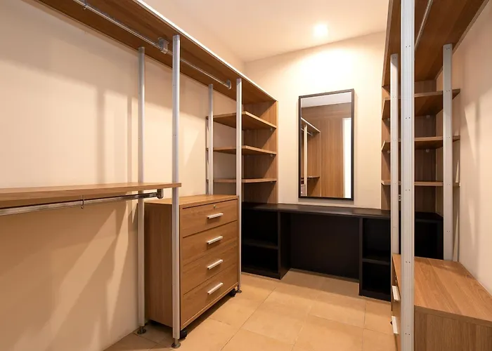 181 Ekkamai Apartamento